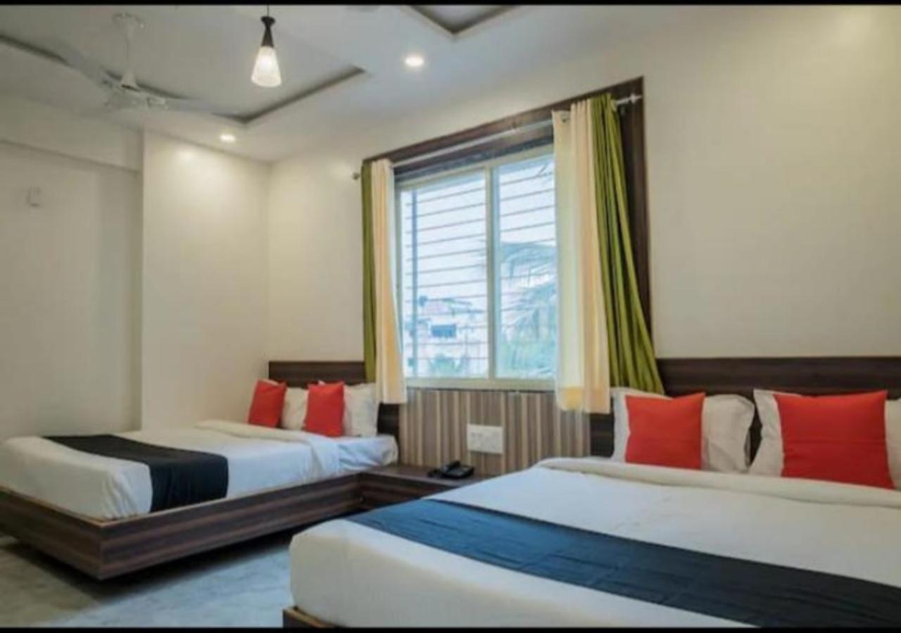 Hotel Sai Sk Palace Shirdi Eksteriør bilde